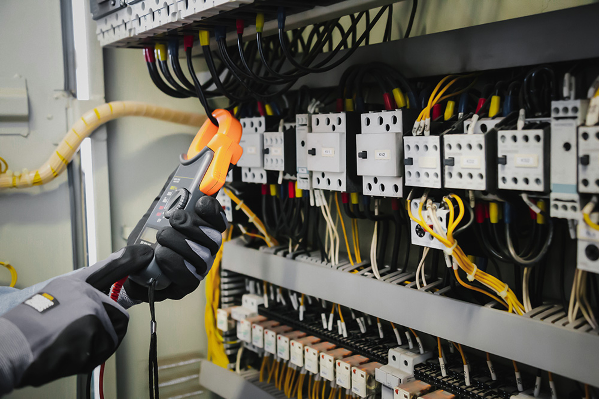 DGUV Vorschrift 3-Check bei Asel Elektrotechnik GmbH in Esthal